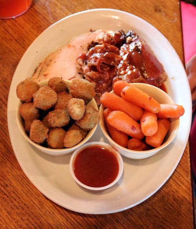 The County Line Restaurant – Albuquerque, New Mexico