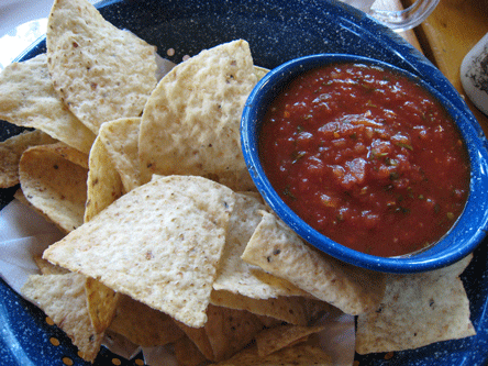 Salsa and chips at the San Marcos Cafe