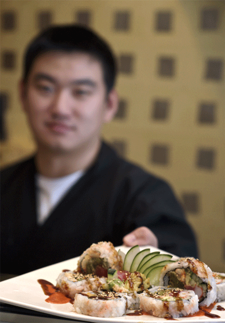 An artfully decorated plate brimming with sushi (Courtesy of Sergio Salvador)