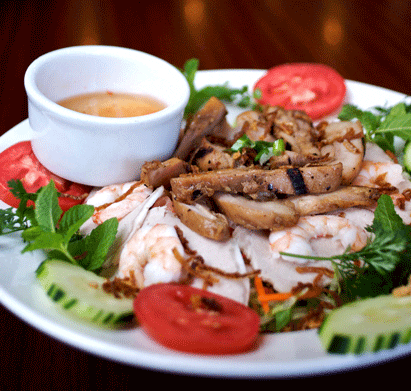 Atful plating at Cafe Trang (Photo by Sergio Salvador)
