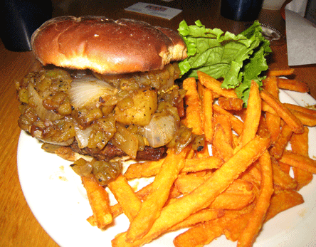 HOLLEY’S HAWAIIAN Grilled onions, pineapple and green chile with cheese and smokehouse bacon.