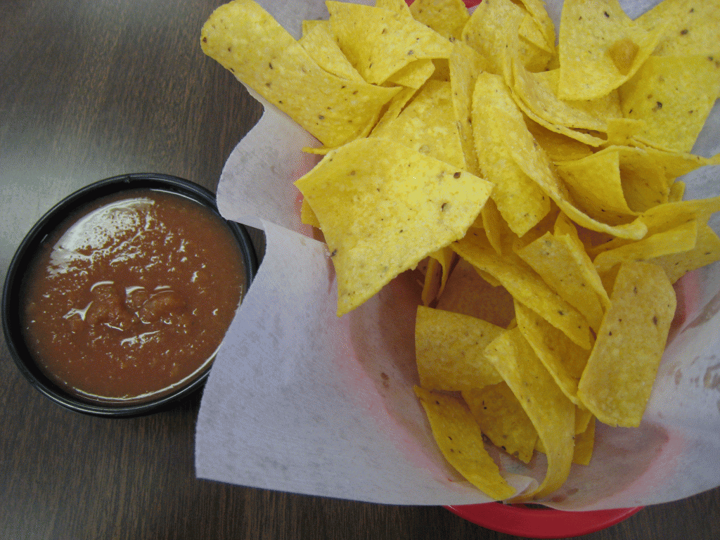 Salsa and chips