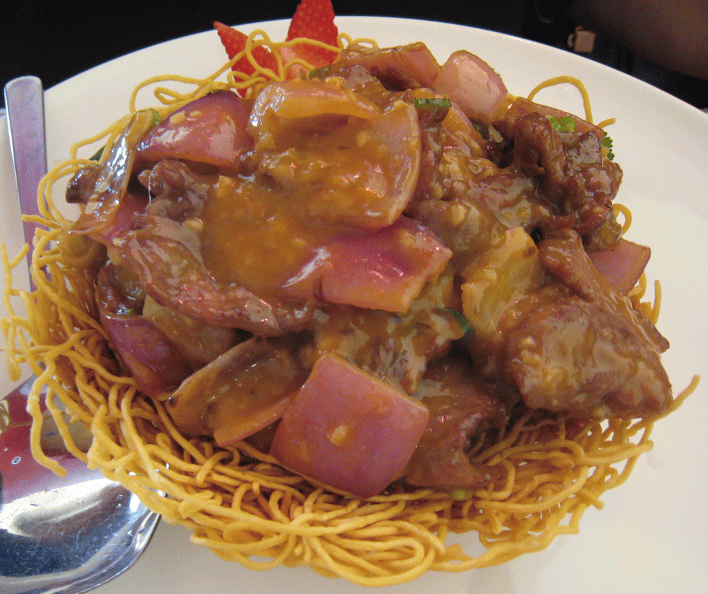 House Pan Fried Noodles with Mango Sauce