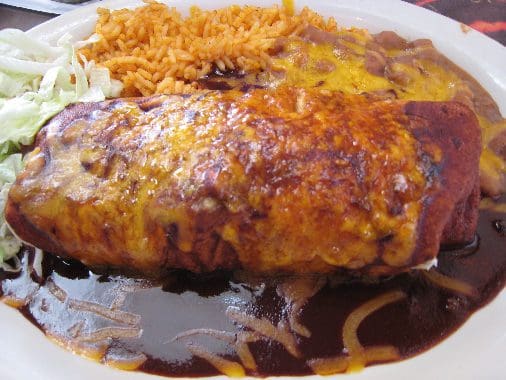 Cecilia’s Cafe Featured on Travel Channel’s Chow Down Countdown