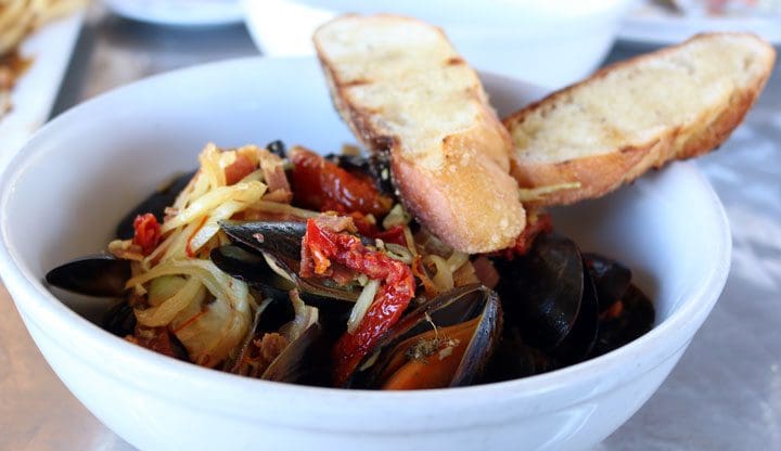 Nob Hill Bar & Grill – Albuquerque, New Mexico (CLOSED)